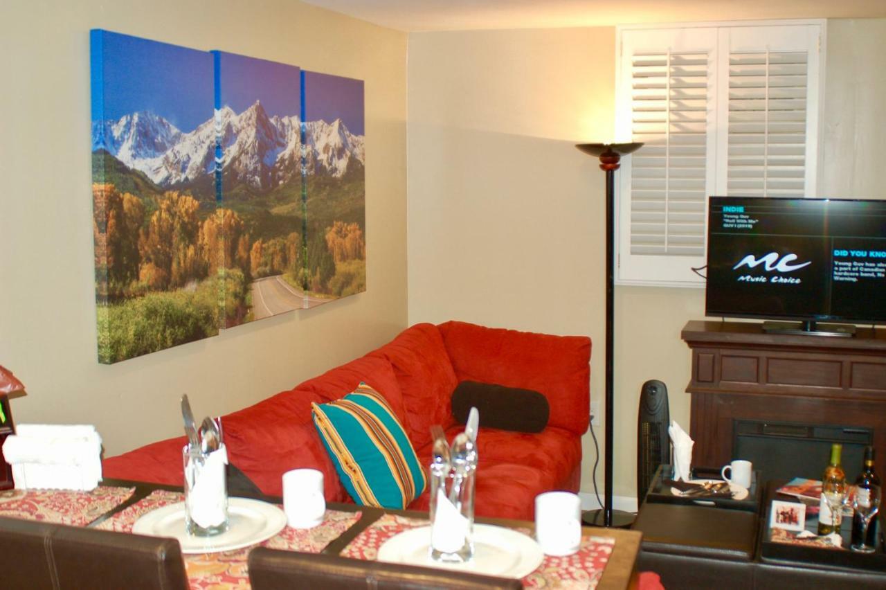 Blue Bear Den 3Br 2Ba Dtc Private Apt Hot Tub 外观 照片